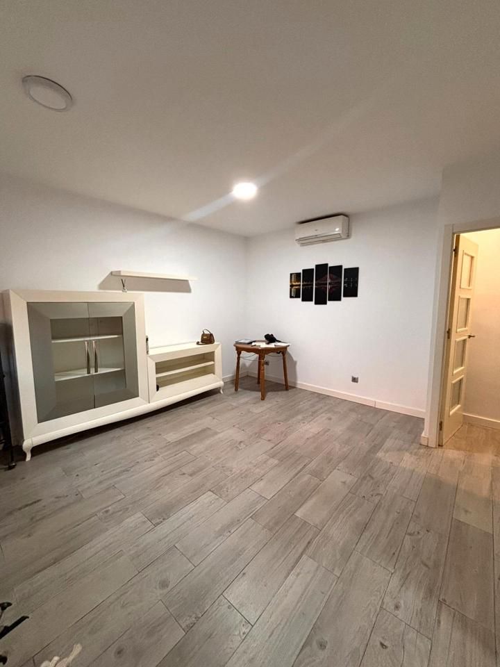 House or chalet for sale in Badajoz Capital  with Air Conditioner and Terrace