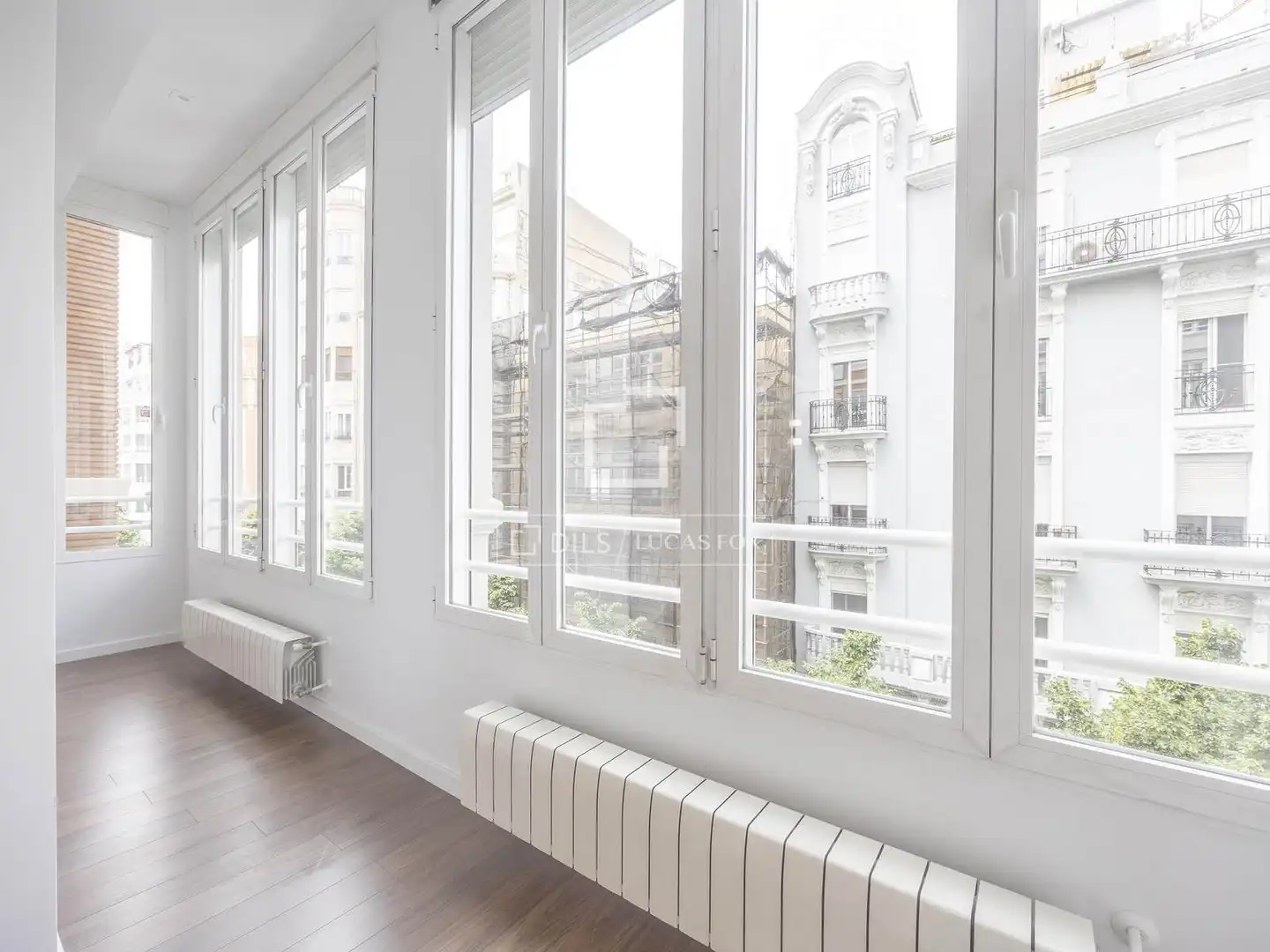 Exterior view of Flat for rent in Valencia  with Air Conditioner, Heating and Parquet flooring