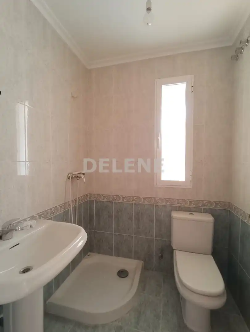 Casa adosada en venta en Hellín