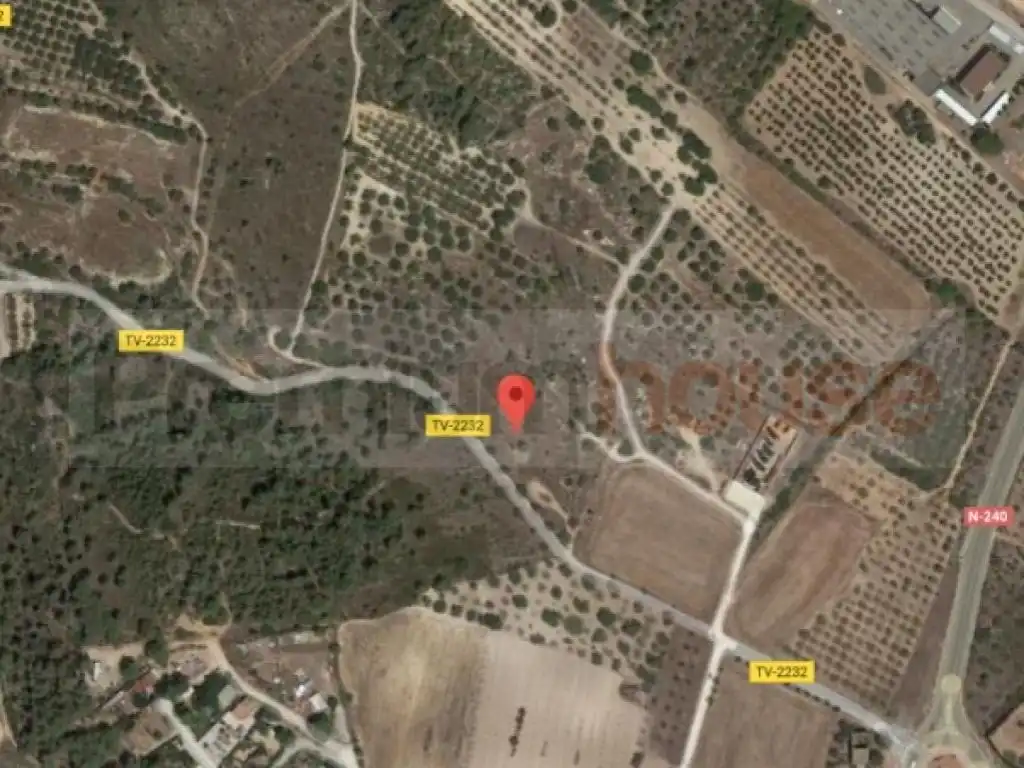 Industrial land for sale in Els Garidells