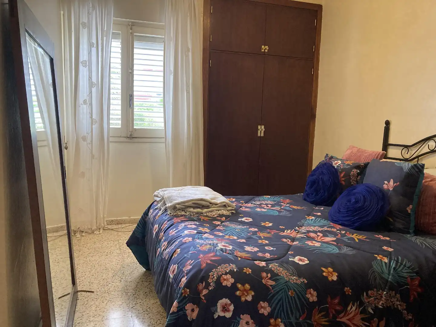Habitación de Planta baja en venta en Santa Eulària des Riu con Jardín privado y Terraza