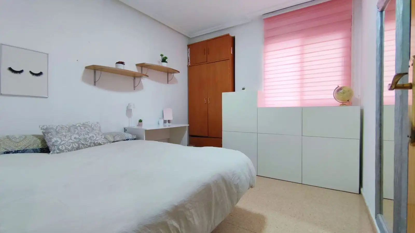 Bedroom of Flat for sale in Elche / Elx  with Air Conditioner, Heating and Storage room