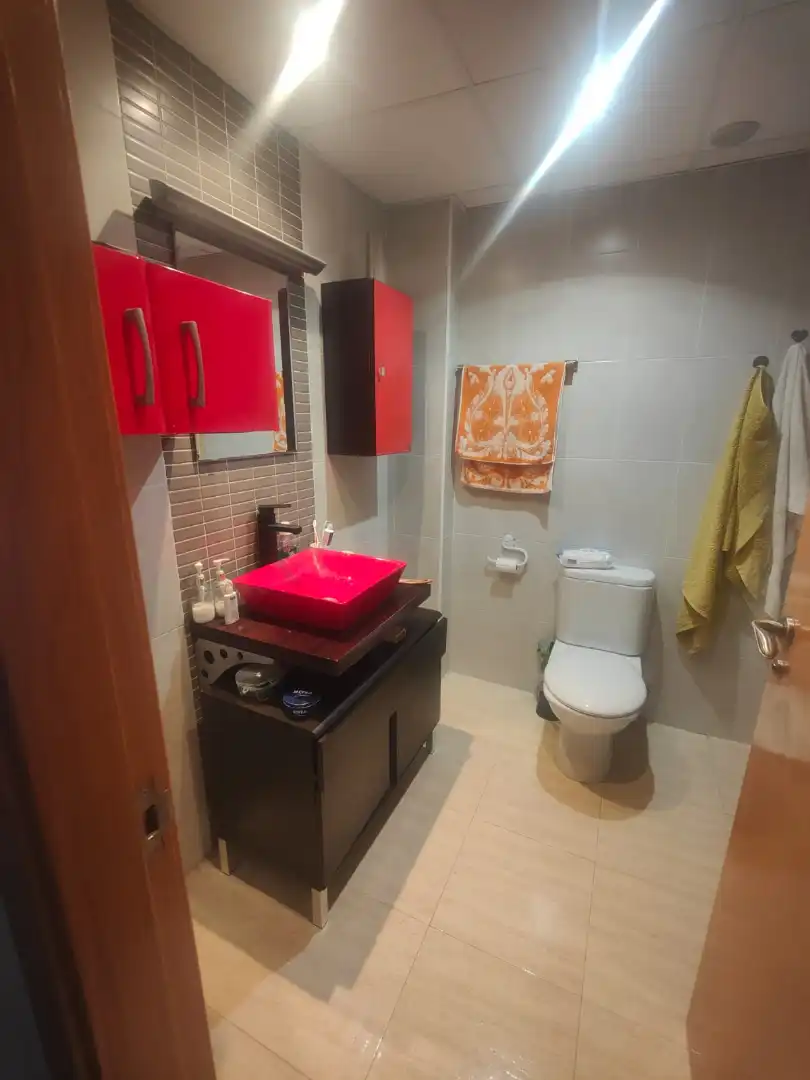 Bany de Pis en venda en Vinaròs amb Aire condicionat, Calefacció i Terrassa