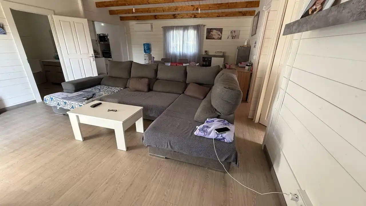 House with pool for sale in Tibi