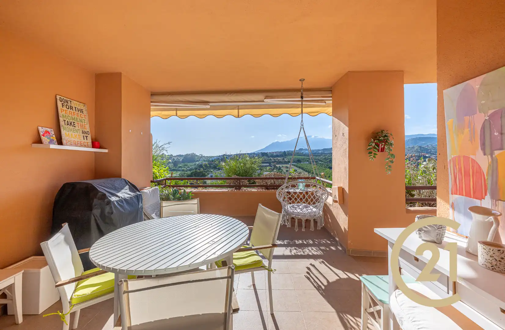 Apartament amb piscina en venda a Calle Islas Bermudas 13, imagen 2