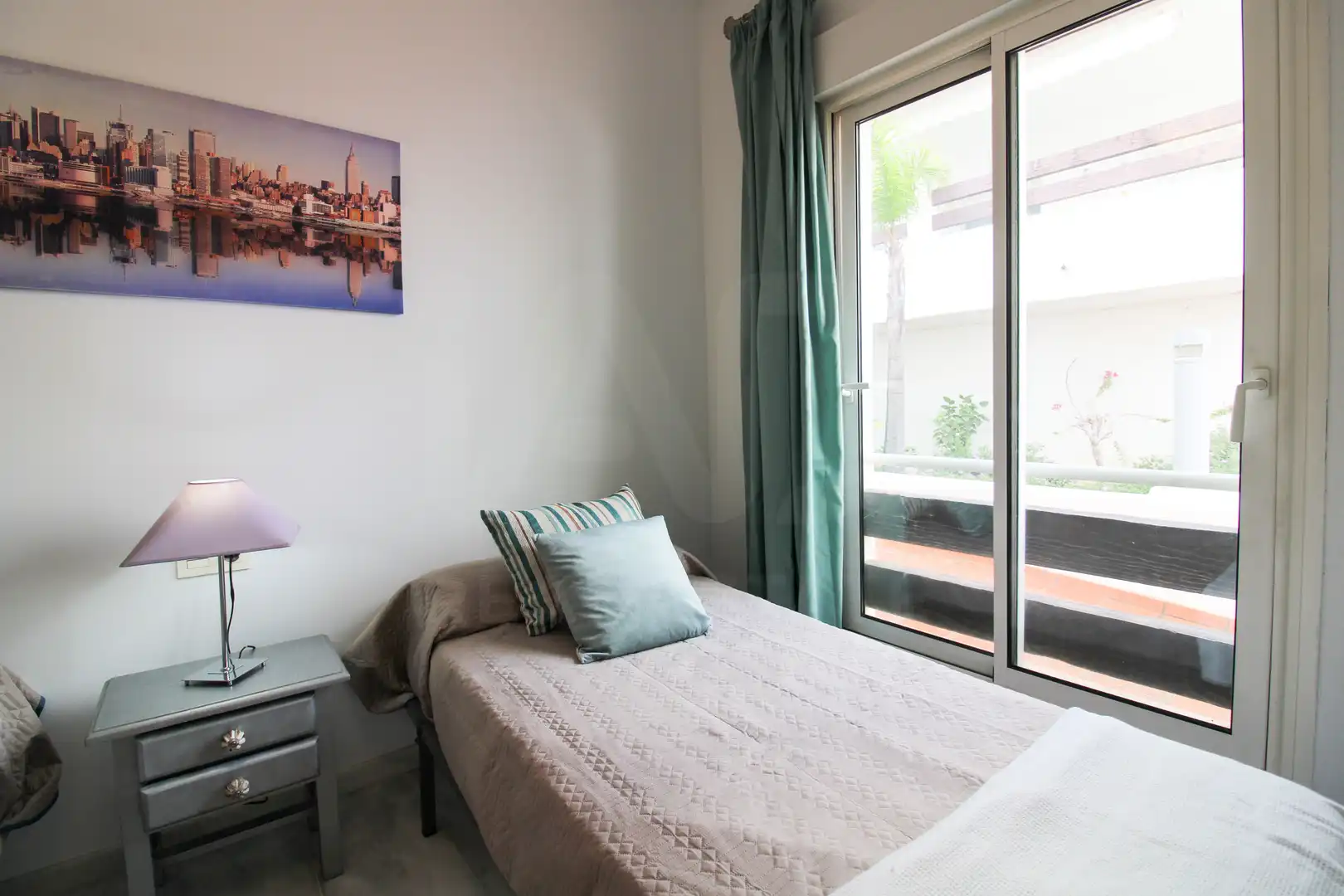 Bedroom of Flat for sale in Estepona  with Air Conditioner, Heating and Terrace