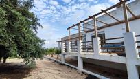 Vista exterior de Finca rústica en venda en Càlig amb Aire condicionat, Terrassa i Piscina