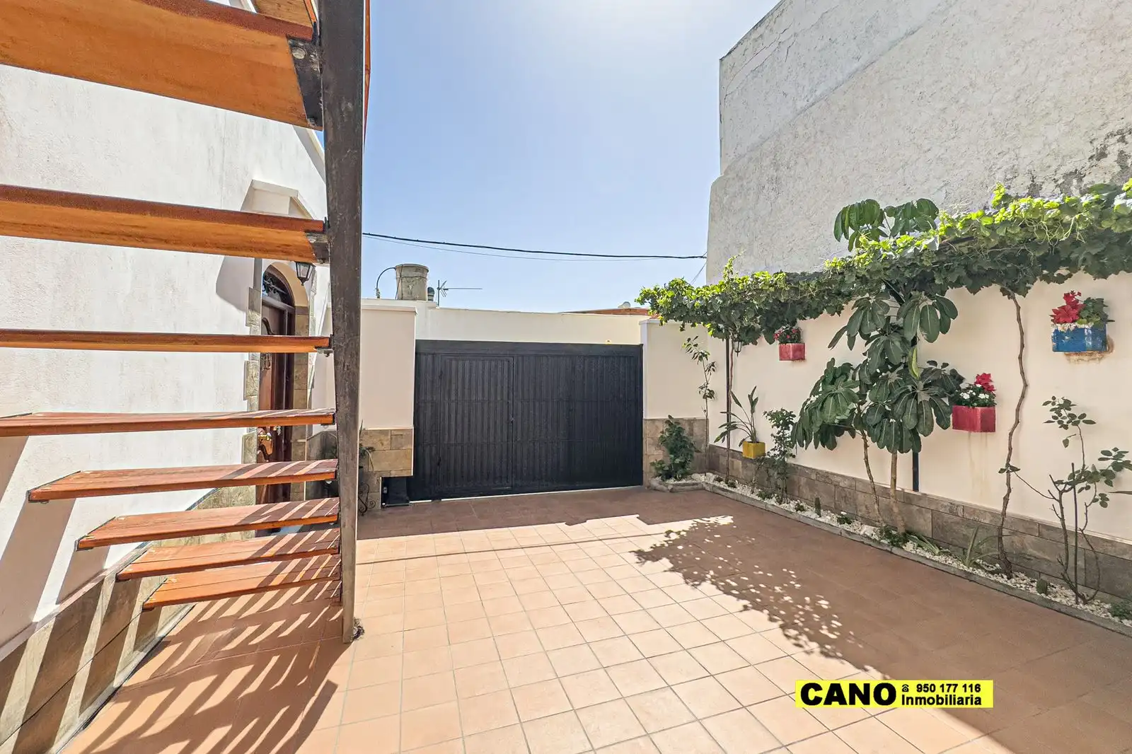 Houses for sale in Suspiro , Tabernas