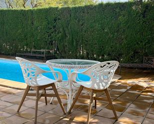 Jardí de Apartament per a compartir en Villanueva del Trabuco amb Aire condicionat i Terrassa