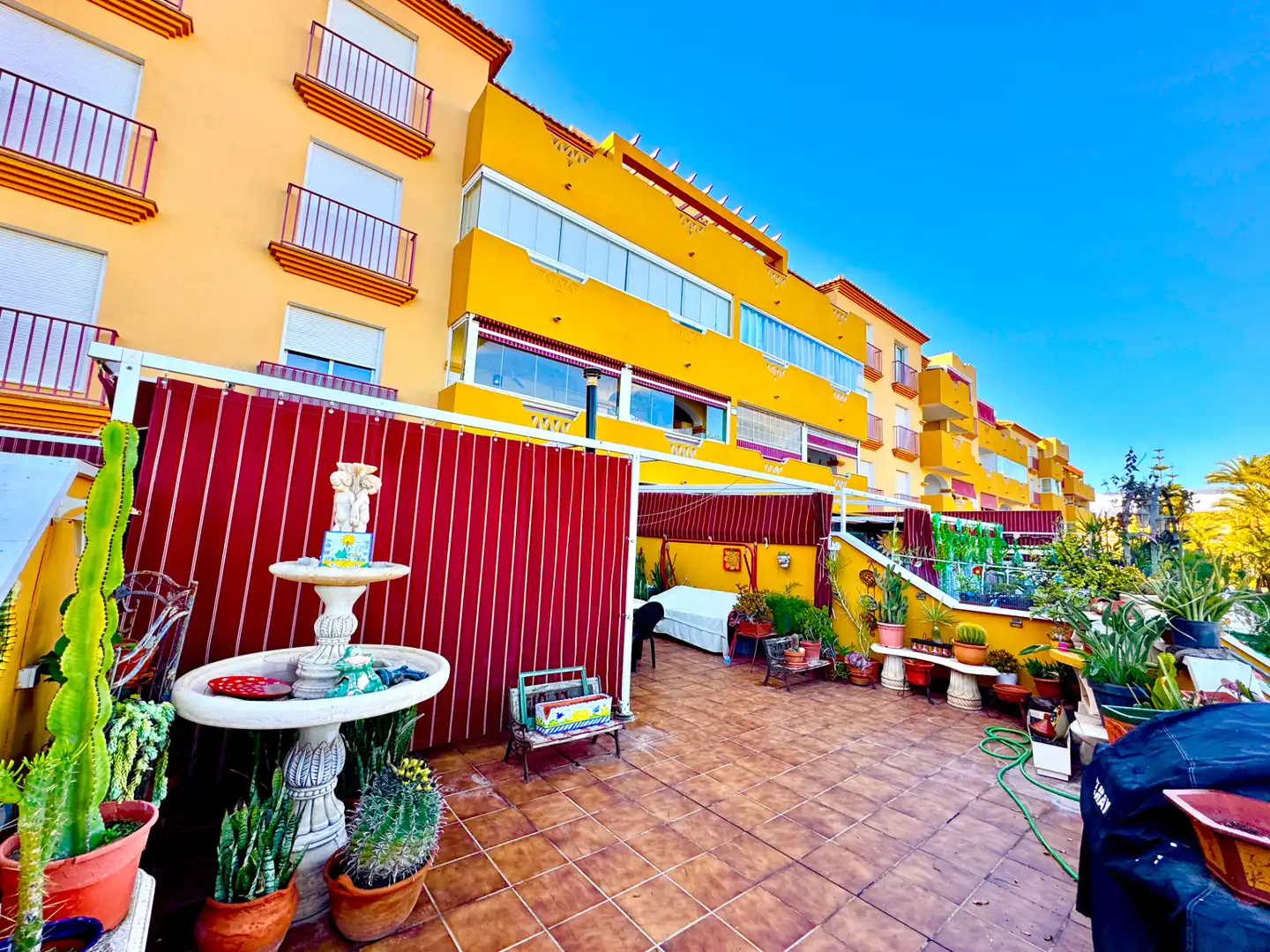Exterior view of Ground floor for sale in El Ejido  with Air Conditioner, Private garden and Terrace