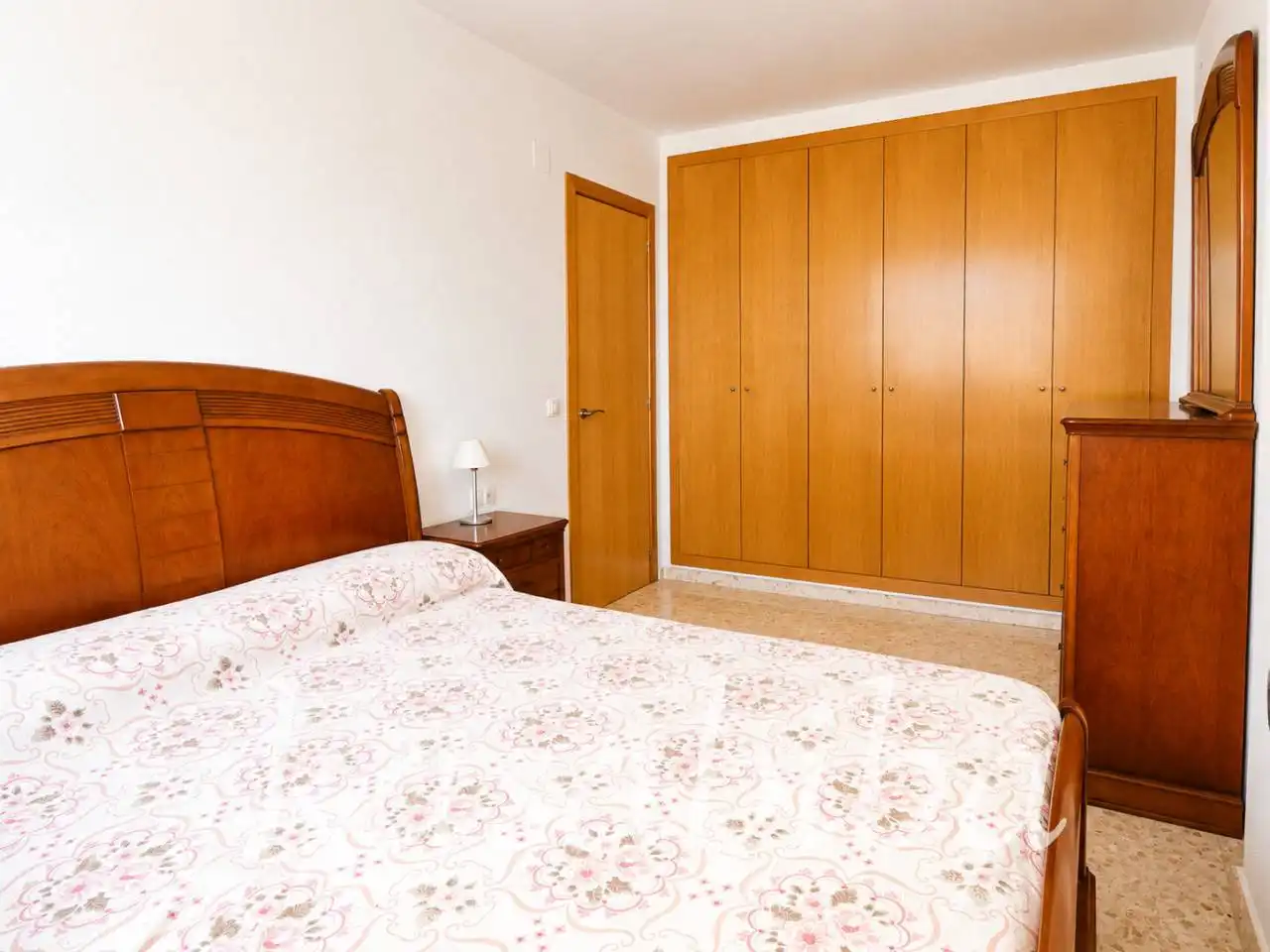 Bedroom of Flat for sale in Manises  with Air Conditioner and Heating