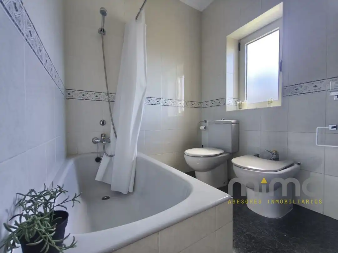 Bathroom of Duplexes for sale in Errenteria  with Heating, Storage room and Balcony