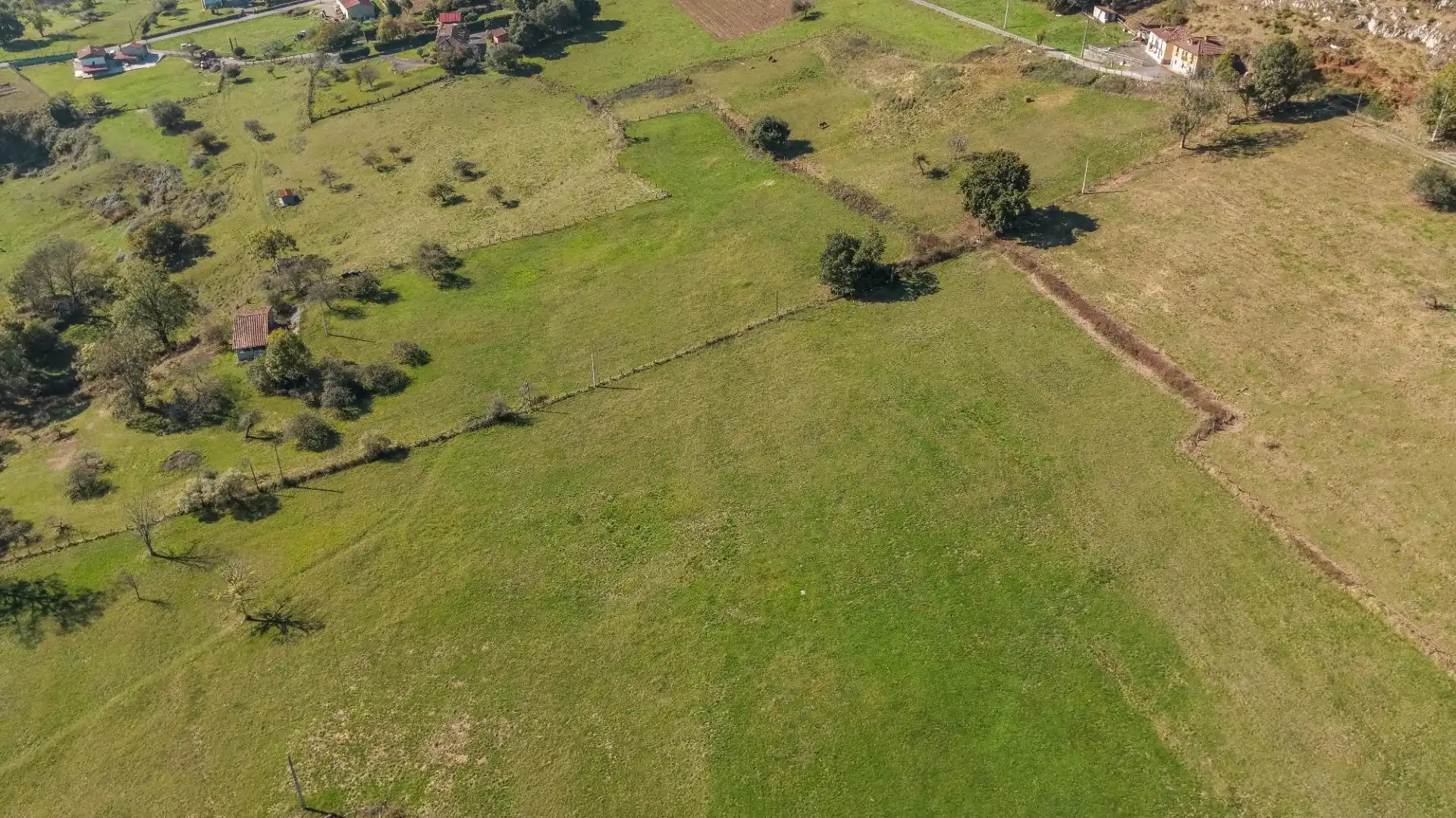 Edificio en venta en Parres, Asturias