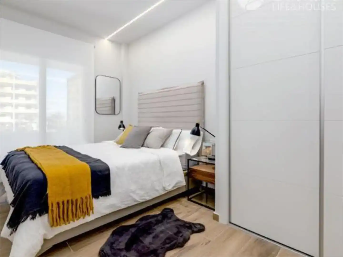 Habitación de Apartamento en venta en Elche / Elx con Piscina y Balcón