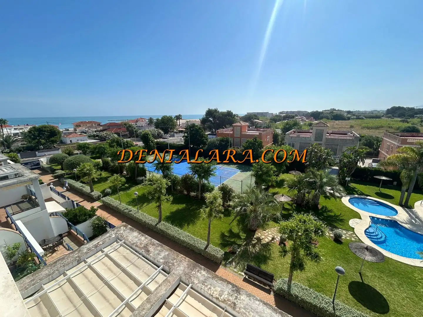 Vista exterior de Ático en venta en Dénia con Aire acondicionado, Terraza y Trastero