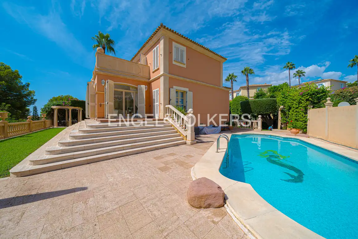 Detached house with terrace for sale in Calle Isla Mallorca, imagen 5