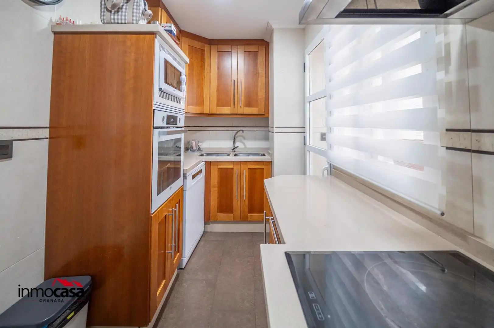 Cocina de Piso en venta en Maracena con Aire acondicionado y Amueblado