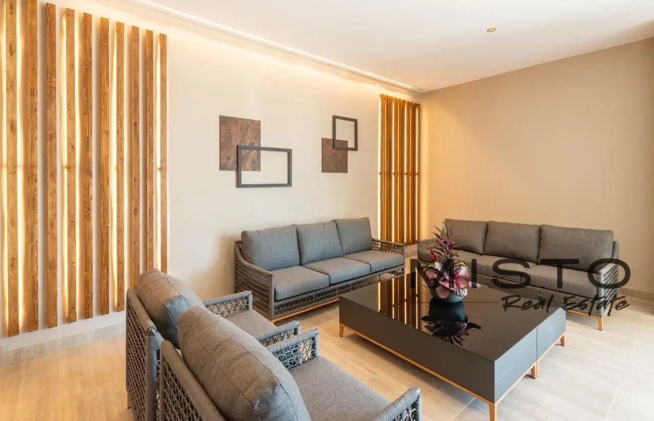 Living room of Flat for rent in Nueva Andalucía