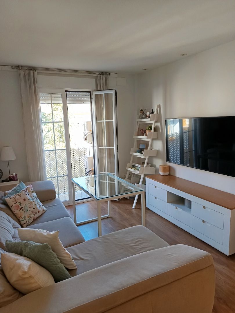 Sala d'estar de Pis en venda en  Córdoba Capital amb Aire condicionat, Calefacció i Jardí privat