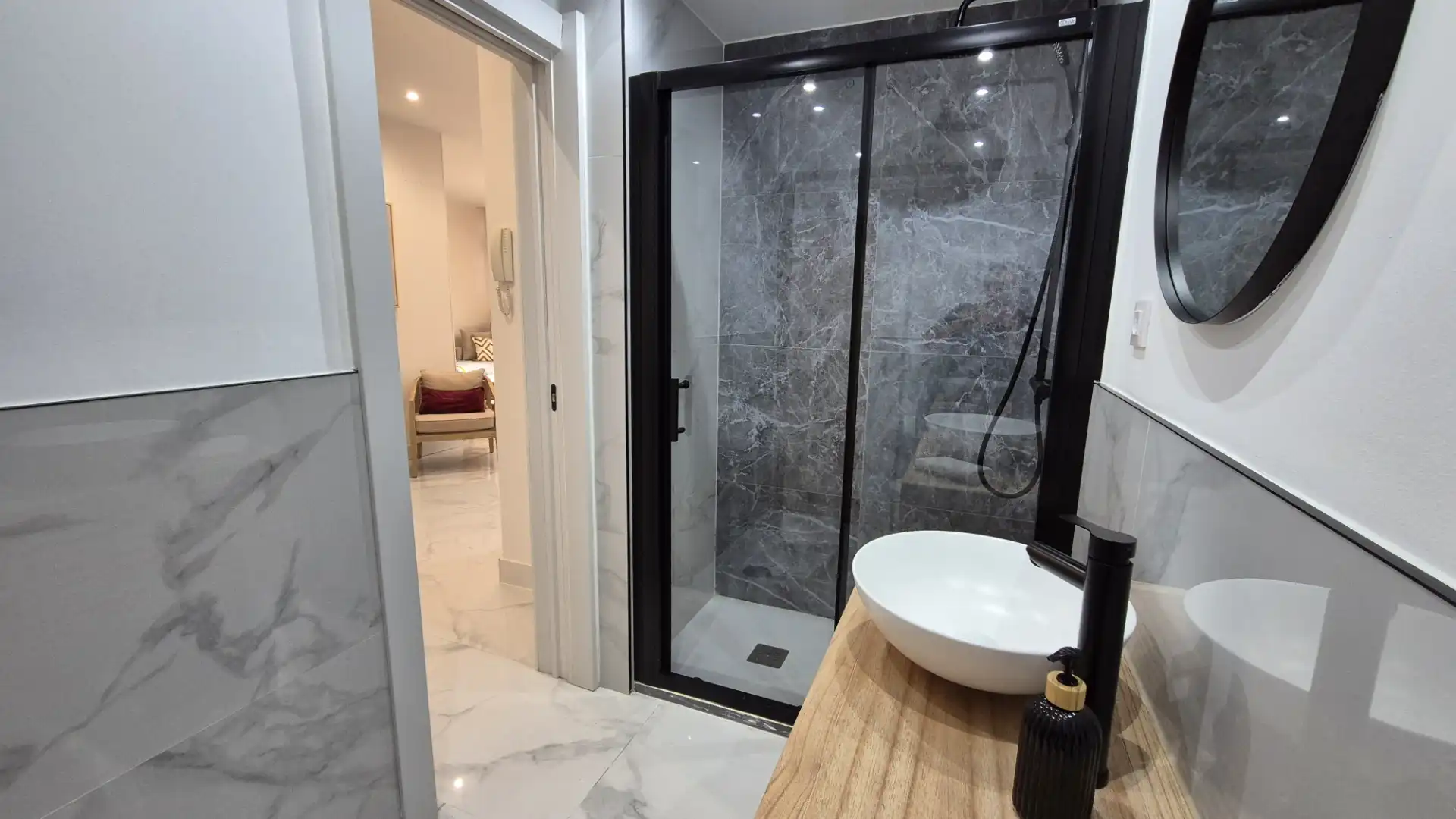 Baño de Dúplex en venta en Madrid con Aire acondicionado y Calefacción