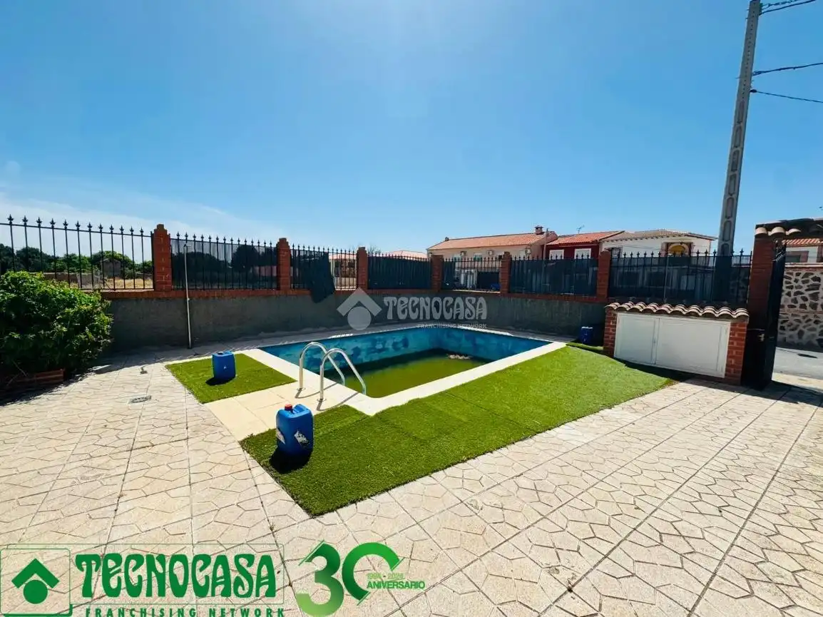 Piscina de Residencial en venta en Polán