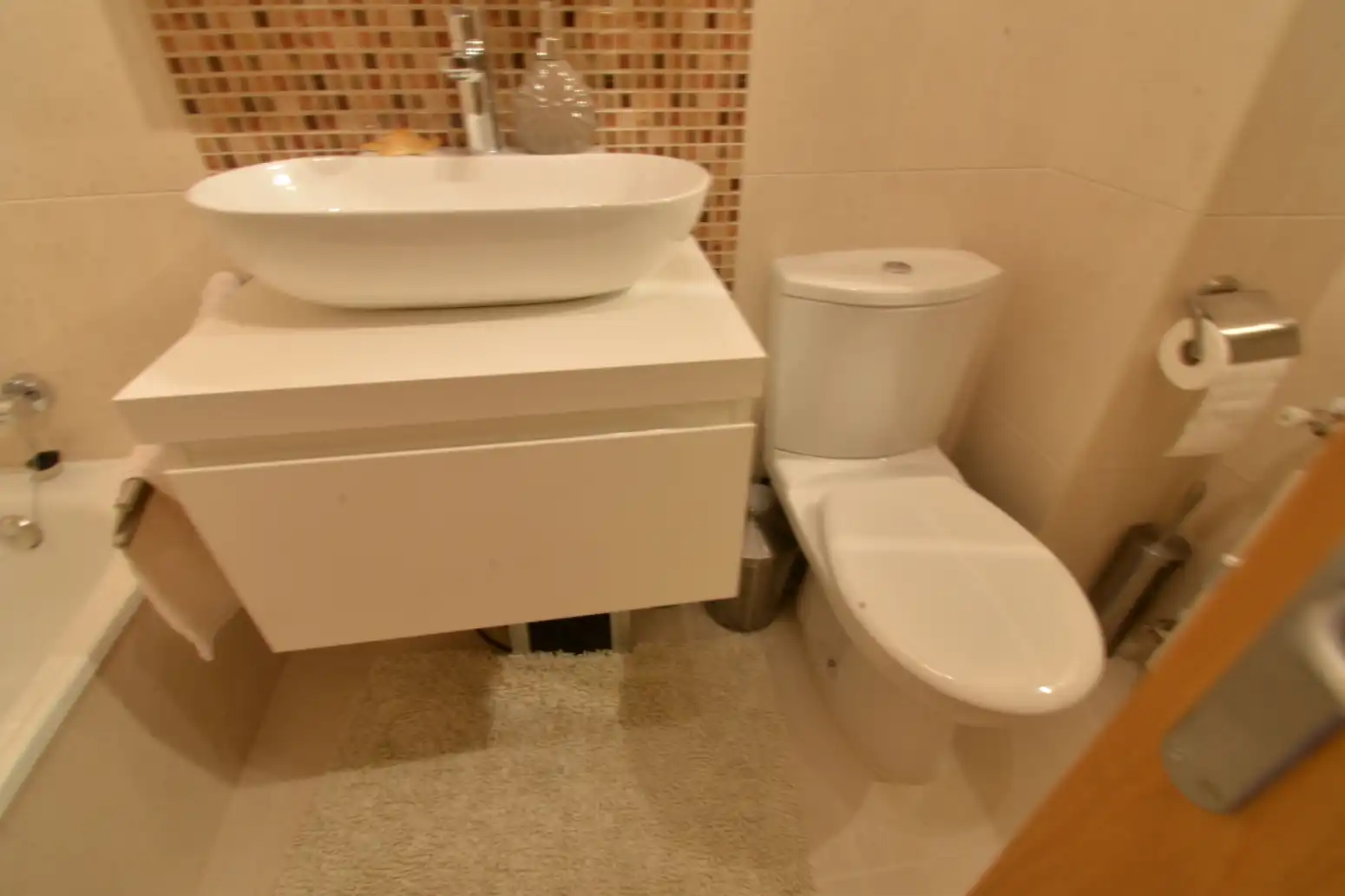 Baño de Casa adosada en venta en Morcín con Calefacción, Jardín privado y Terraza