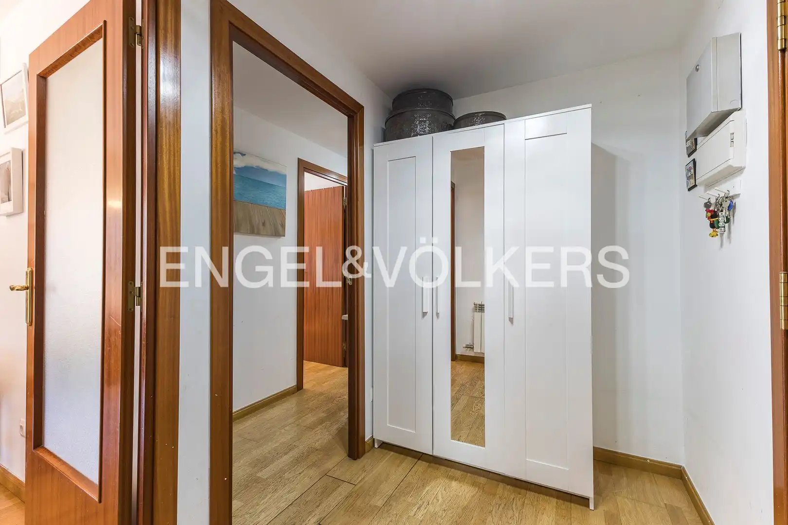 Flat for rent in Sant Feliu de Llobregat  with Heating, Furnished and Balcony