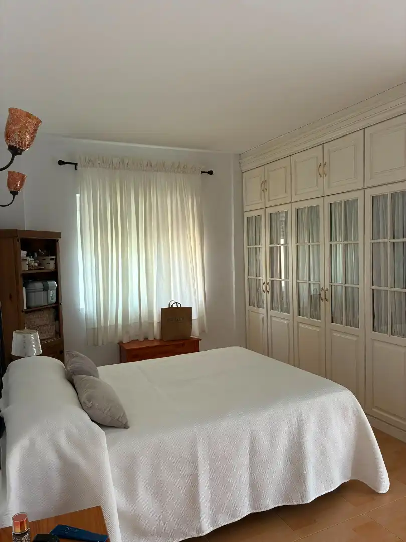 Habitación de Piso en venta en Algeciras con Aire acondicionado, Amueblado y Horno