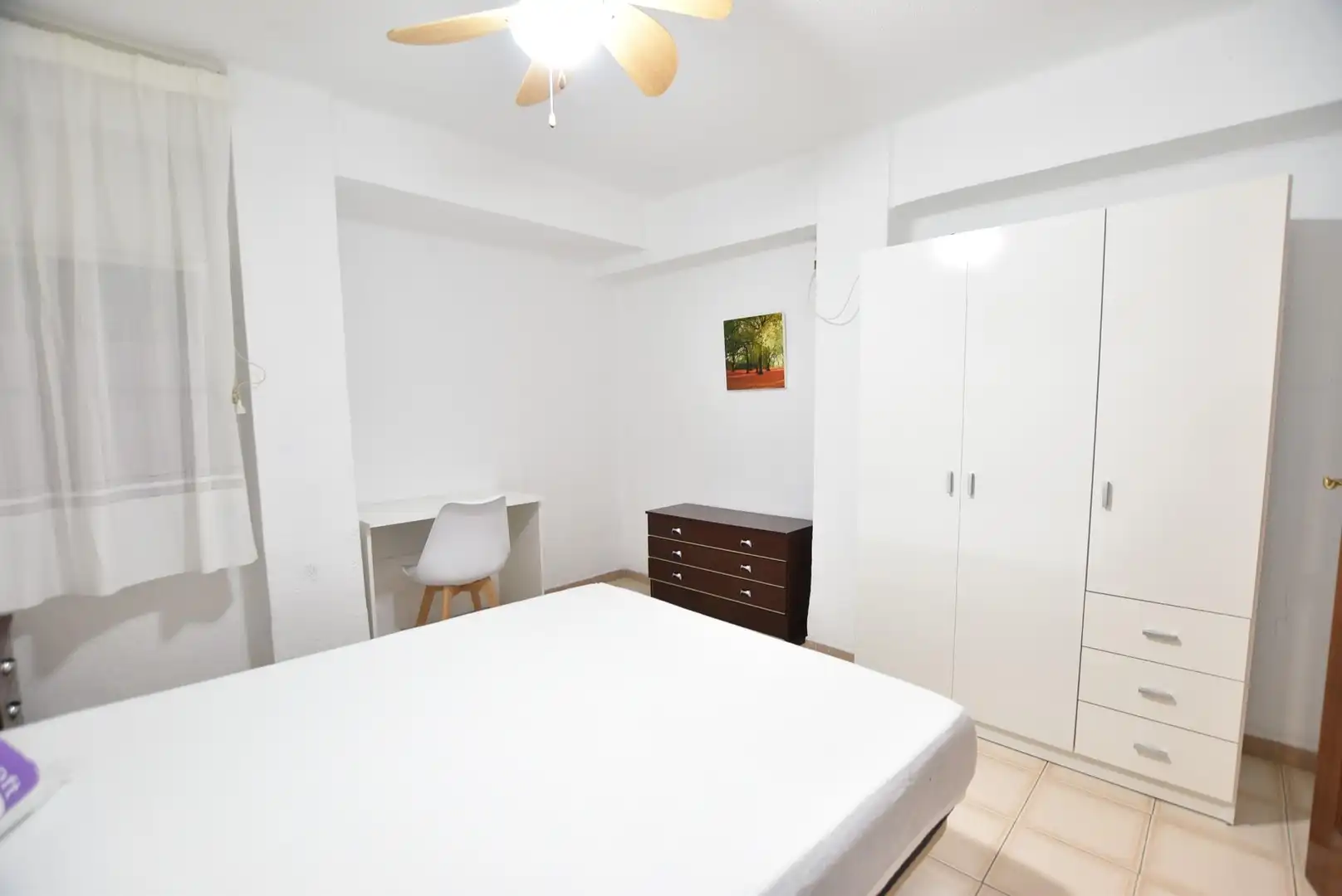 Zimmer in Calle Ebro, Barrio de Zaidín