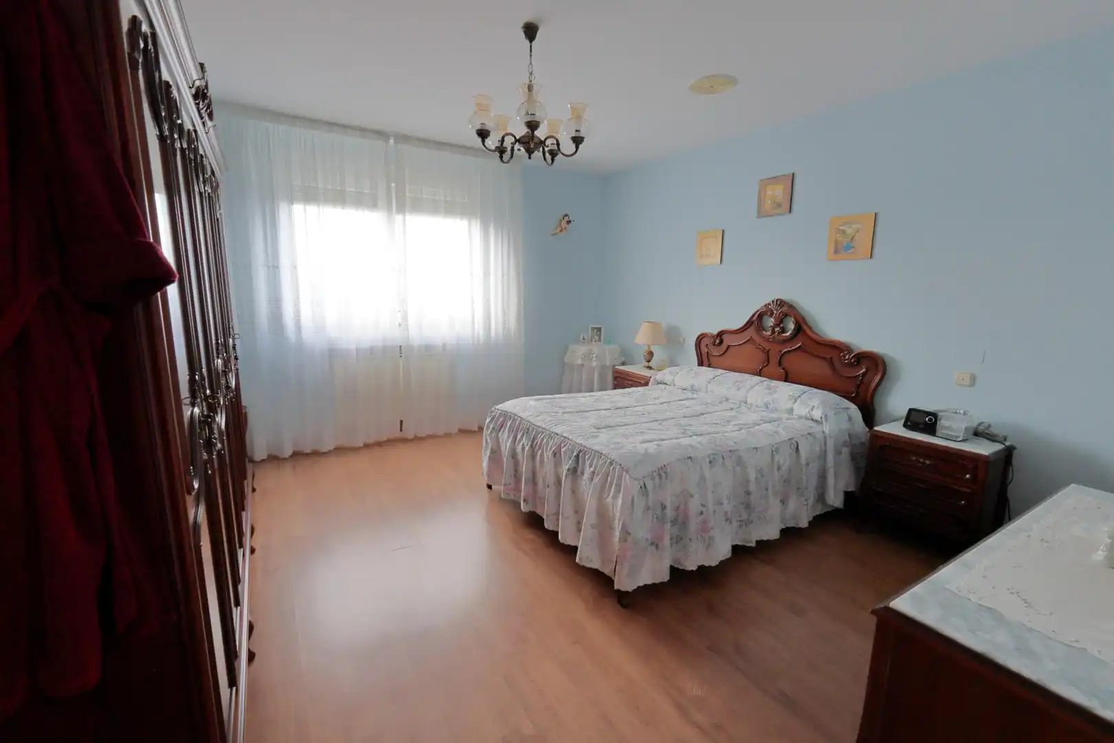 Habitación de Finca rústica en venta en Castropodame con Calefacción y Piscina
