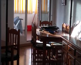 Menjador de Pis en venda en  Madrid Capital amb Parquet i Terrassa