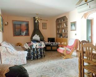 Living room of Single-family semi-detached for sale in Fuerte del Rey  with Air Conditioner, Terrace and Balcony