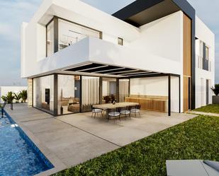 Terrassa de Casa o xalet en venda en Orihuela amb Aire condicionat, Calefacció i Jardí privat
