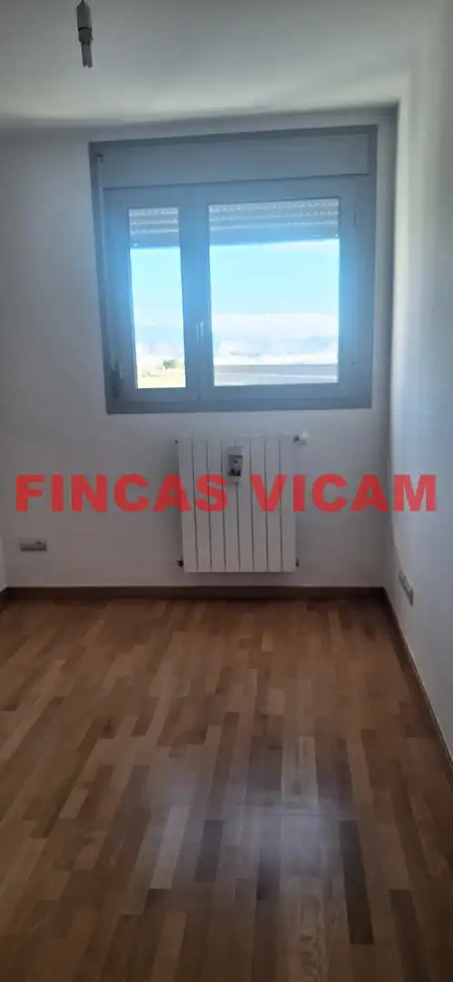 Schlafzimmer von Wohnung zum Verkauf in Huesca mit Heizung, Parkett und Terrasse