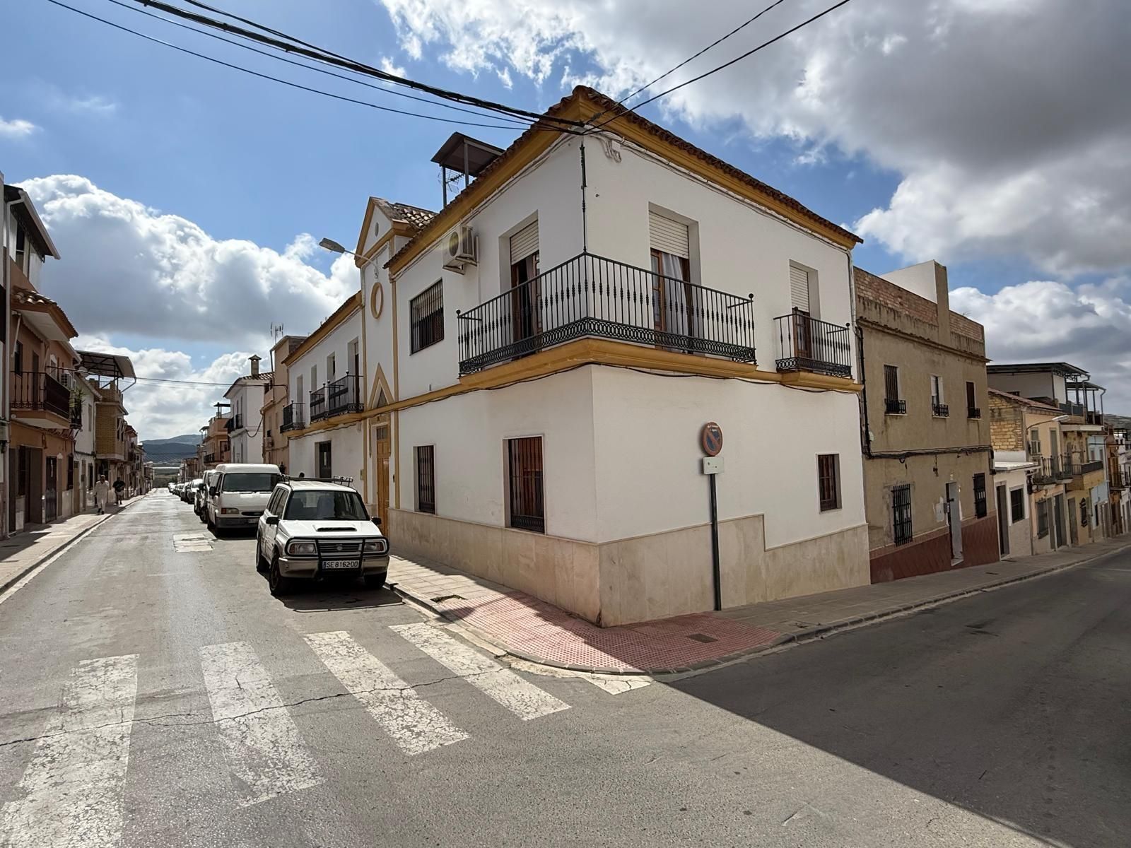 Exterior view of House or chalet for sale in Puente Genil  with Air Conditioner, Private garden and Terrace