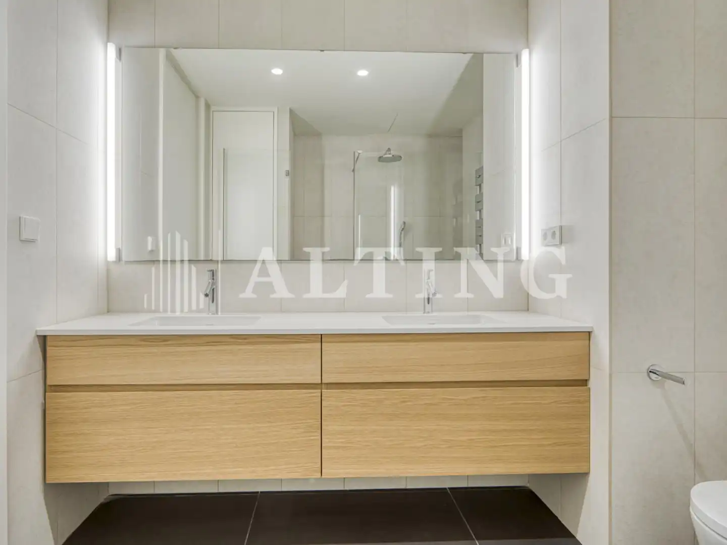 Appartement avec terrasse à vendre à Carrer Pau Claris, imagen 24