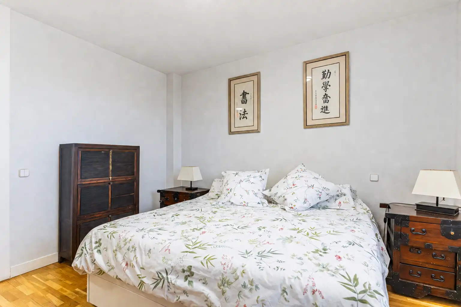Habitación de Casa adosada en venta en Torrelodones con Calefacción, Jardín privado y Piscina