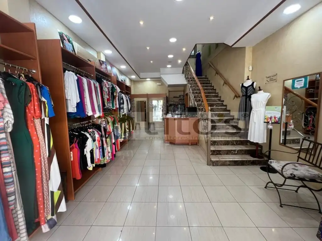 Local en venta en Dos Hermanas con Aire acondicionado