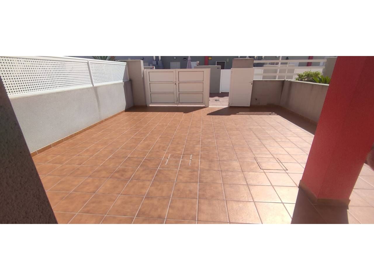 Single-family semi-detached for sale in Casco Antiguo - Darremur