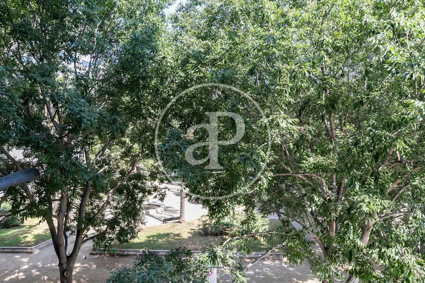 Exterior view of Flat for sale in Barcelona  with Air Conditioner, Heating and Storage room