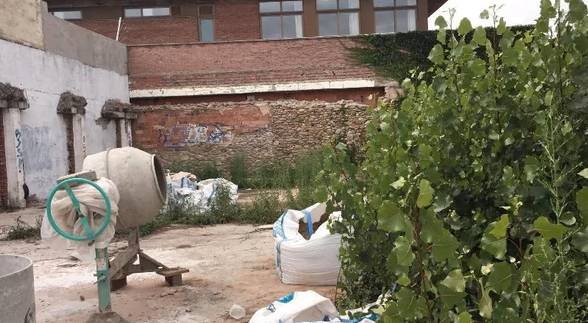 Terreno residencial en Venta en Carrer Pius XII en Barri Vell