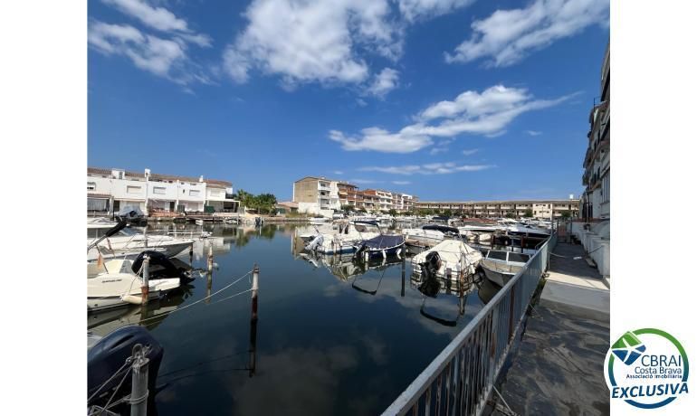 Flat for sale in Empuriabrava  with Heating, Terrace and TV