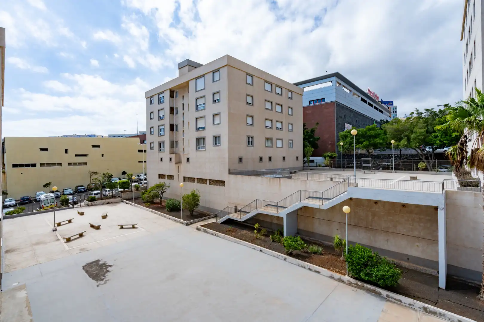 Vista exterior de Piso en venta en Suroeste