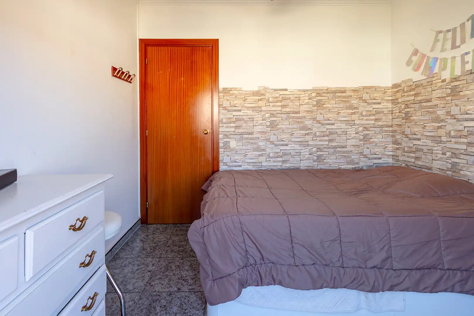 Habitación de Casa adosada en venta en Martorell con Calefacción, Jardín privado y Horno