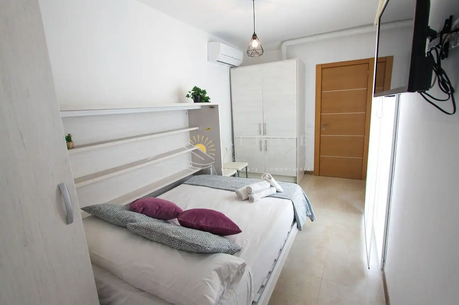 Habitación de Casa o chalet en venta en Torrox con Terraza y Microondas