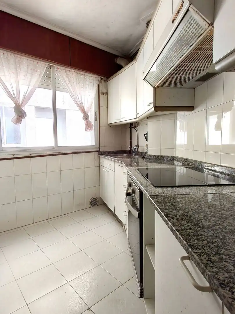 Appartamento con ascensore in vendita a Avenida Fisterra, imagen 9