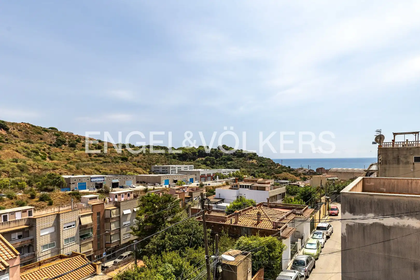 Vista exterior de Casa adosada en venda en Montgat amb Calefacció, Parquet i Terrassa