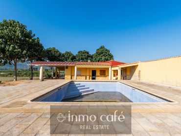 Casa con piscina in vendita a N/A