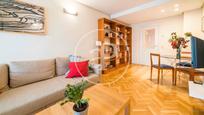 Living room of Flat for sale in  Madrid Capital  with Air Conditioner, Heating and Terrace