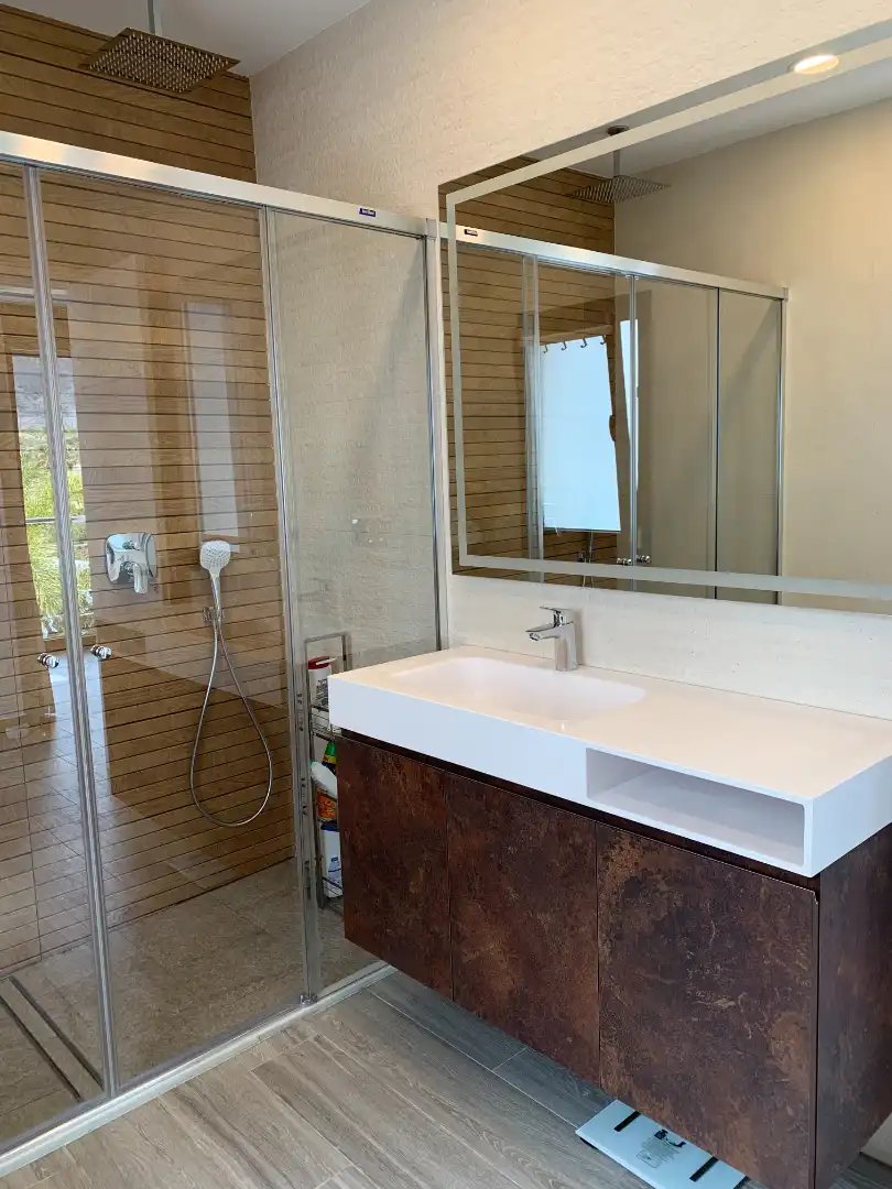 Bathroom of Houses for rent in Nerja  with Air Conditioner, Private garden and Terrace